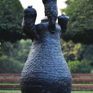 ceramic sculpture, Size: 34 X 34 X 89 Cm